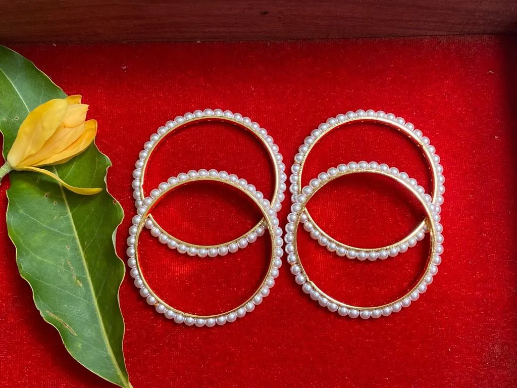 एकेरी मोती बांगडी  | Ekeri Moti Bangles