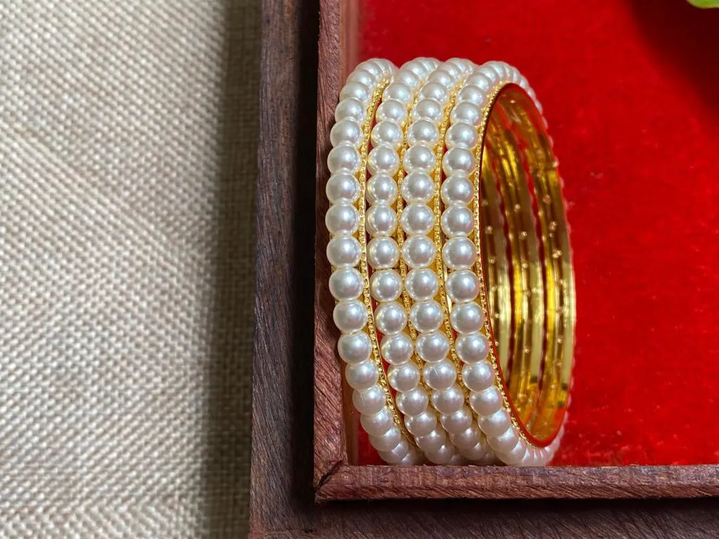एकेरी मोती बांगडी  | Ekeri Moti Bangles