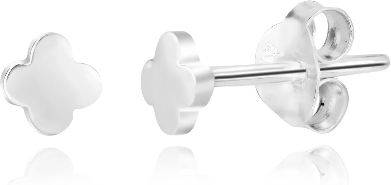 AeraVida Minimalist Lucky Four Leaf Clover Sterling Silver Stud Earrings | Trendy Sterling Silver Stud Earring for Women | Cute Stud Earrings | Stud Earrings