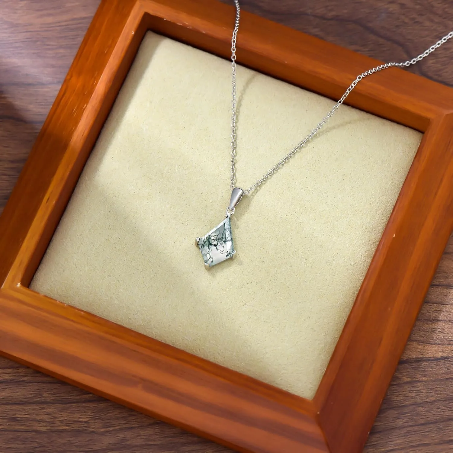 Aihpos Natural Moss Agate Necklace - Sterling Silver Green Moss Agate Oval/Pear/Kite/Hexagon Cut/Branch, 18''-20''