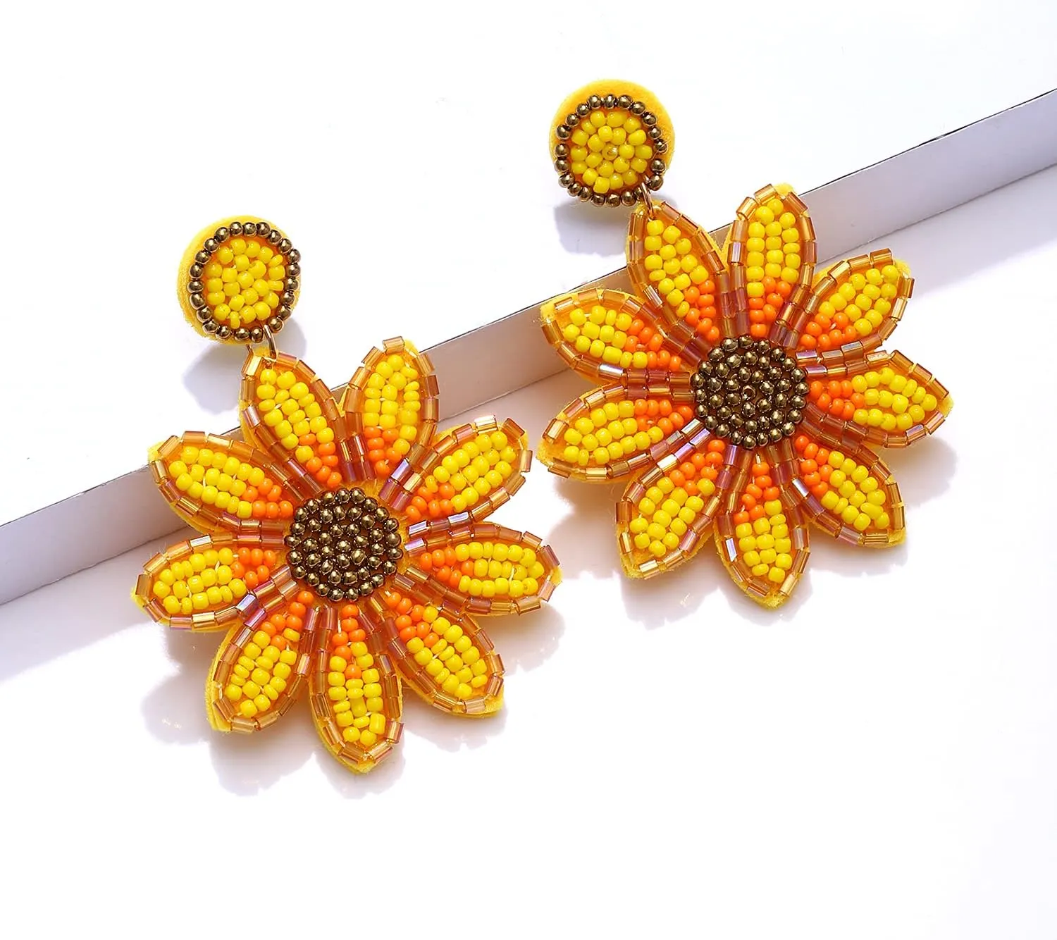 Beaded Flower Earrings Handmade Bead Sunflower Drop Dangle Earrings for Women Statement Bohemia Floral Earring Studs Birthday Party Gifts