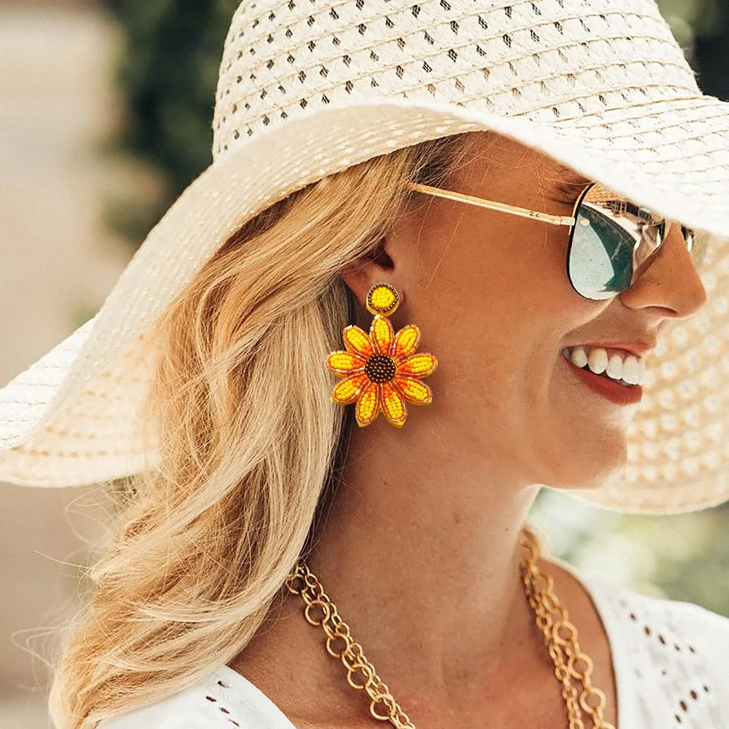 Beaded Flower Earrings Handmade Bead Sunflower Drop Dangle Earrings for Women Statement Bohemia Floral Earring Studs Birthday Party Gifts