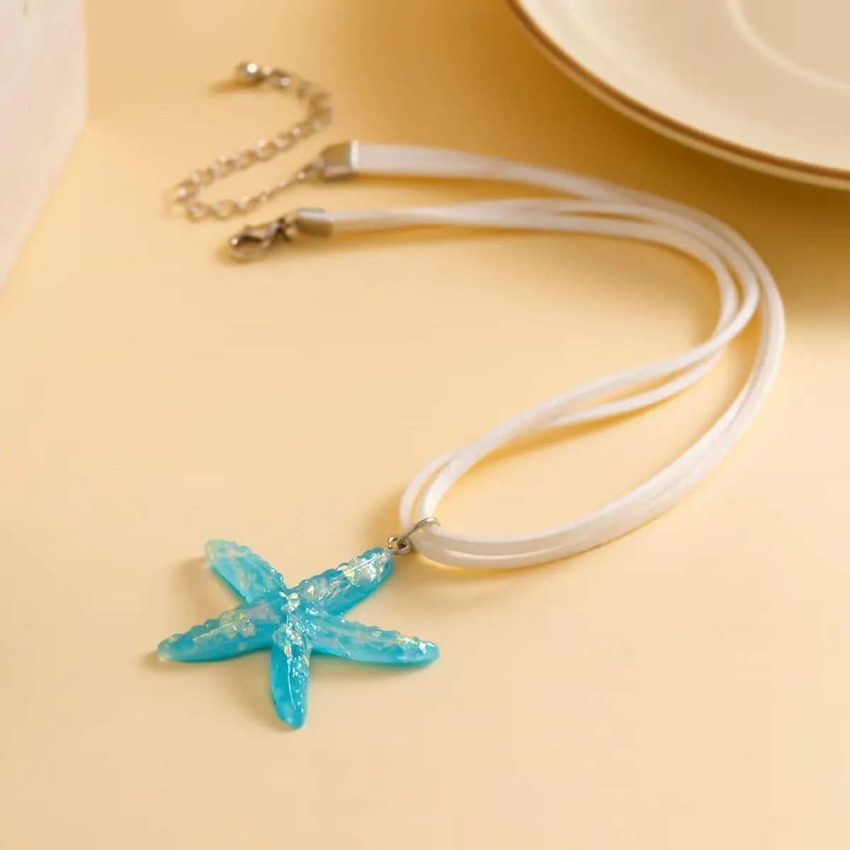 Blue Drop Starfish Necklace For Women Boho Layered Starfish Pendant Choker White Velvet Necklace Summer Beach Necklaces Jewelry Gifts