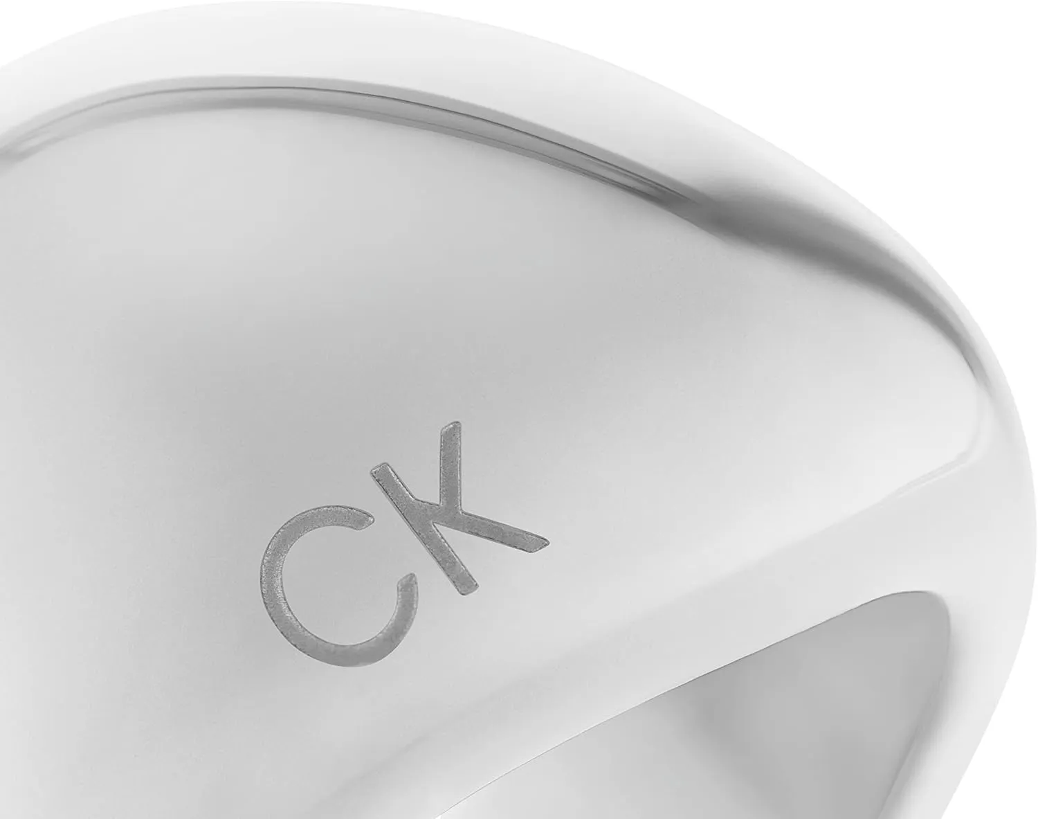 Calvin Klein Women's Stainless Steel Ring: Sophisticated Organic Shape with Soft Oval Dome