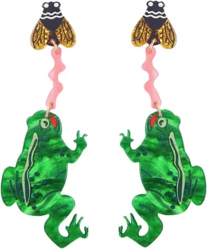 Creative Acrylic Frog Dangle Earrings for Women Lightweight Cute Summer Green Animal Eatting Insect Statement Drop Dangling Earrings Exaggerated Fun Halloween Theme Party Jewelry (Moth)