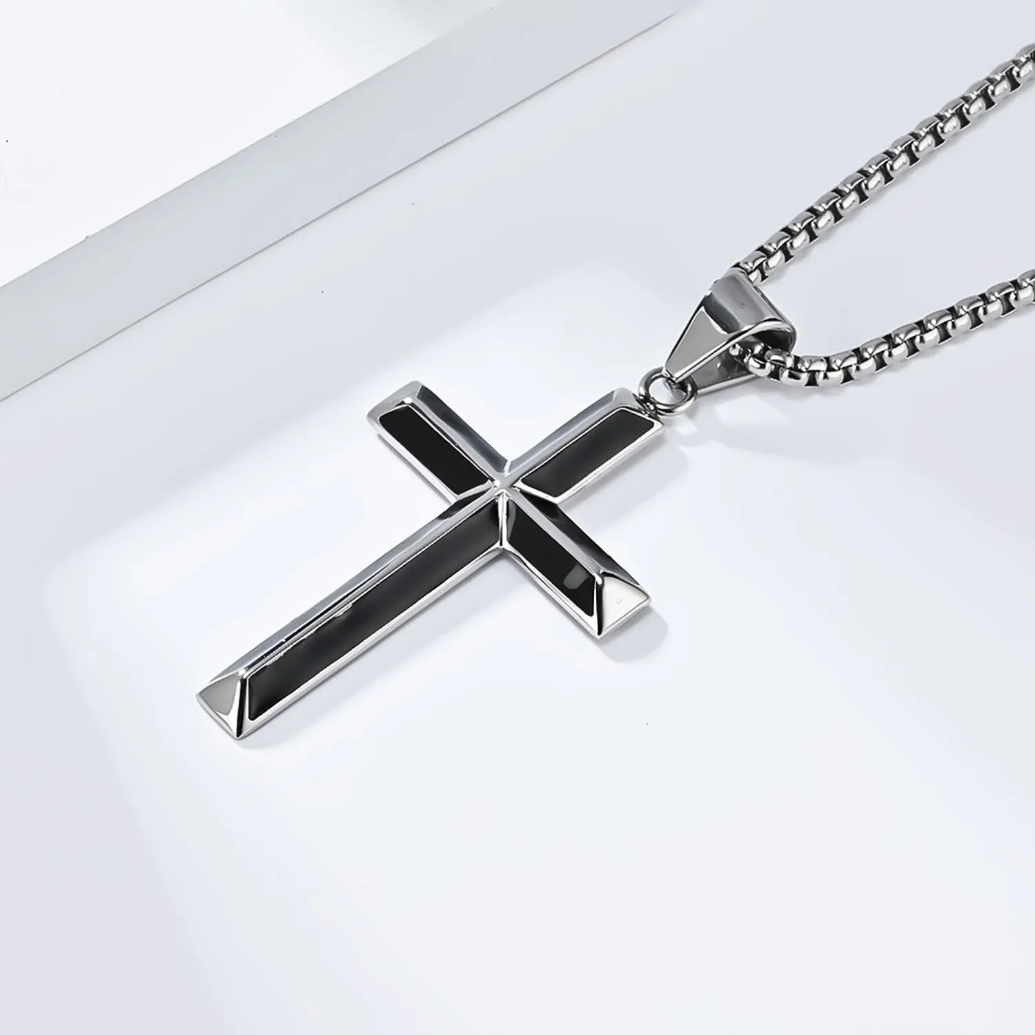 Cross Necklace for Men,Stainless Steel Black Gold Silver Jesus Christ Crucifix Pendant Necklaces Jewelry60cm Rolo Chain