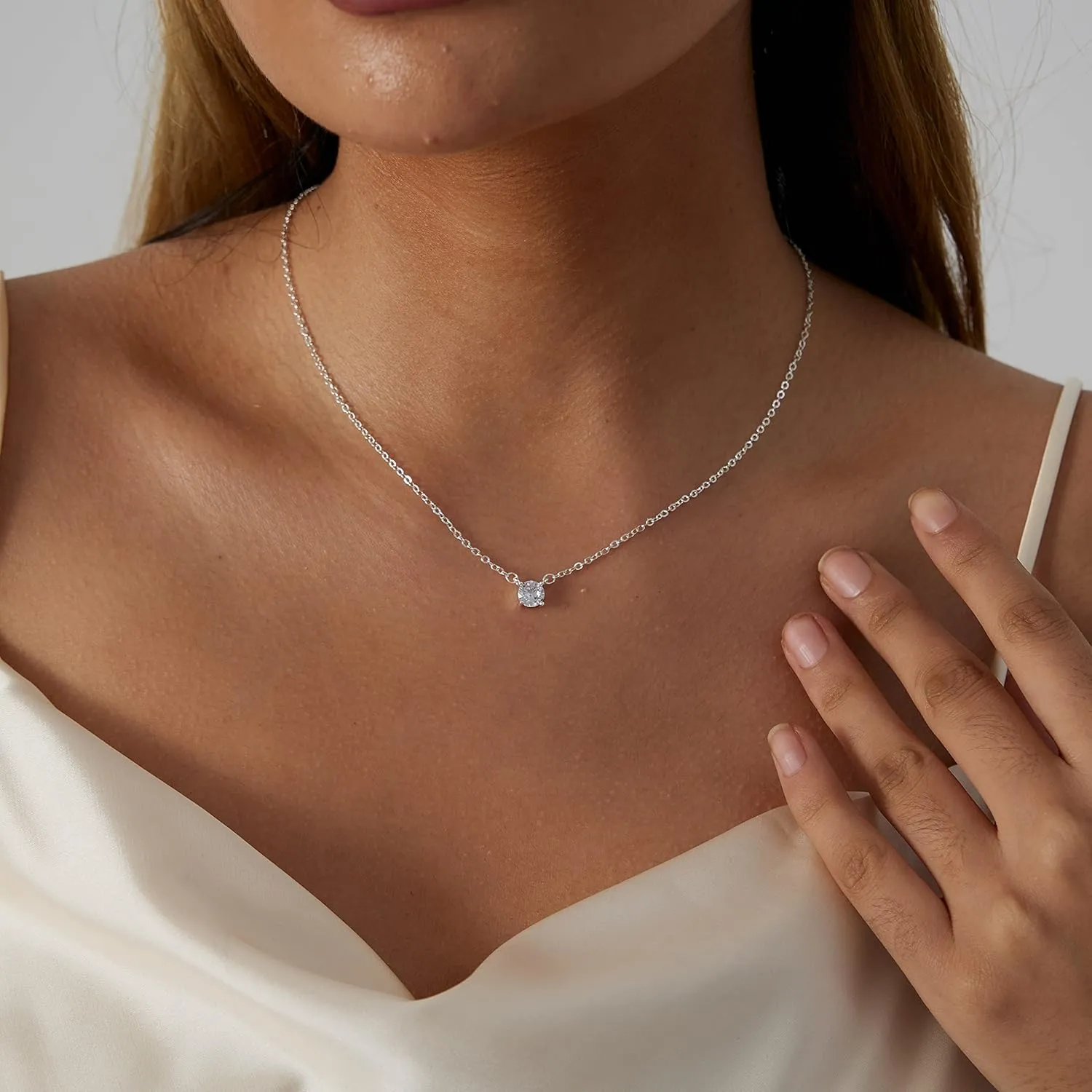 Cubic Zirconia Diamond Choker Necklace for Women 14K Gold Plated CZ Necklaces Dainty CZ Solitaire Leaf Pendant Everyday Jewelry Gifts