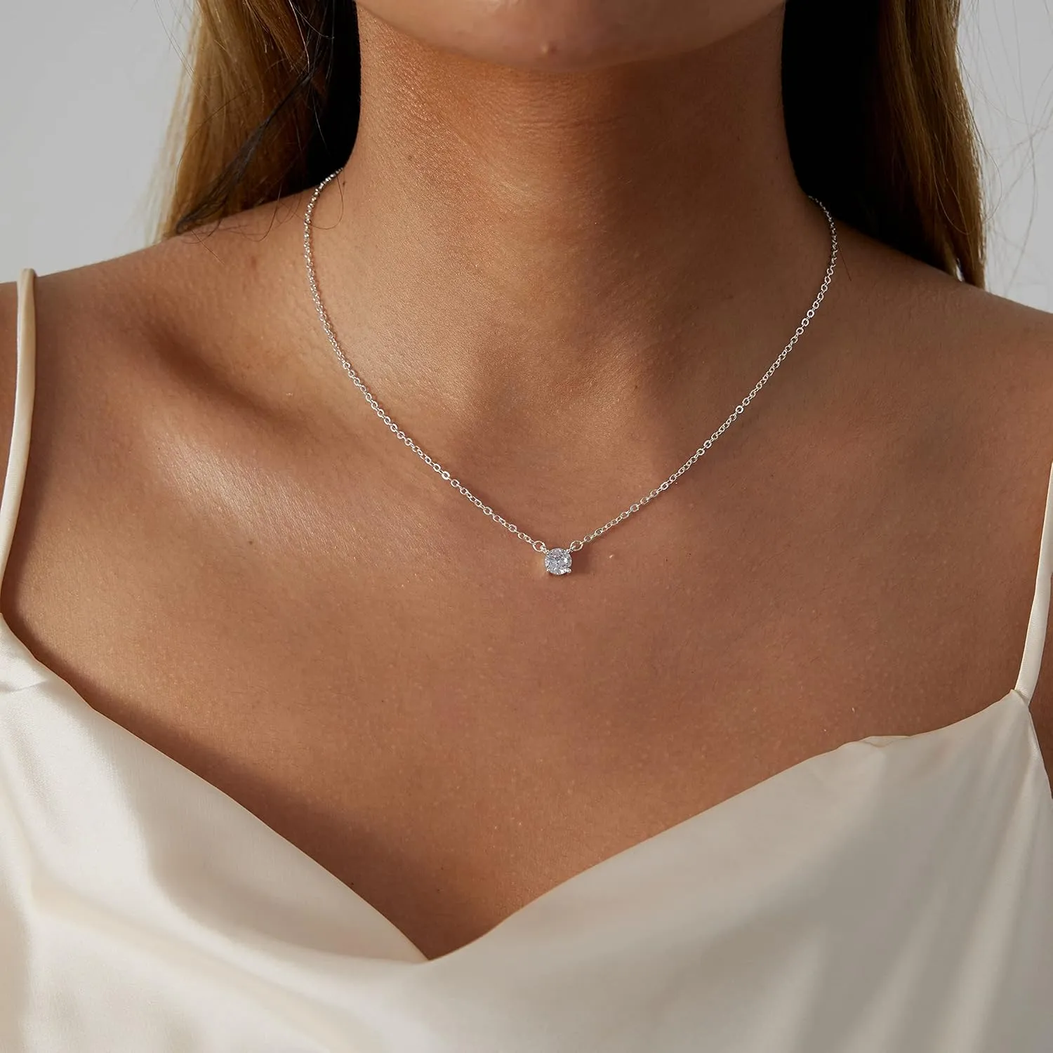 Cubic Zirconia Diamond Choker Necklace for Women 14K Gold Plated CZ Necklaces Dainty CZ Solitaire Leaf Pendant Everyday Jewelry Gifts