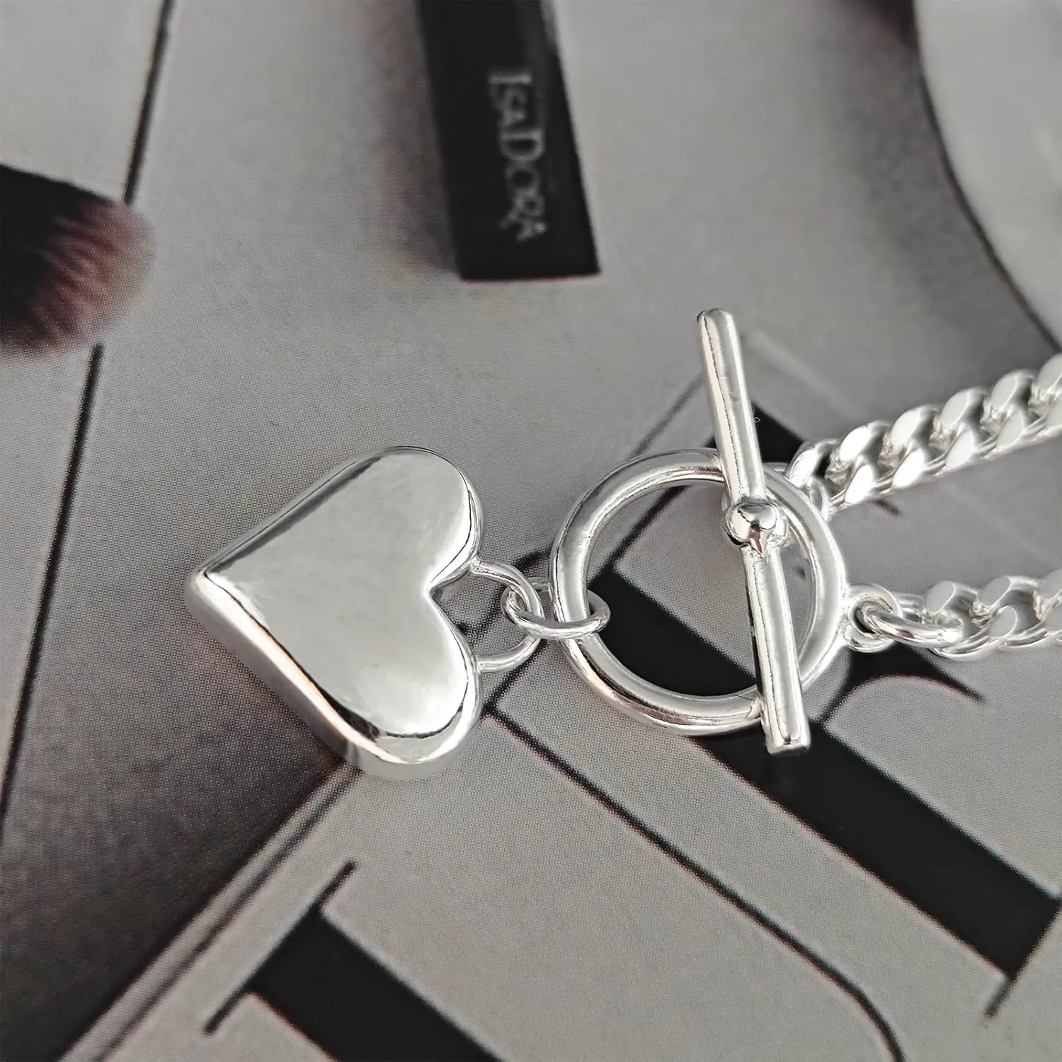 Cute Heart Necklace for Women Gold/Silver Plated Heart Pendant Choker Necklaces Tendy Love Heart Chain Necklace Dainty Gold/Silver Necklace Jewelry Gifts for Women