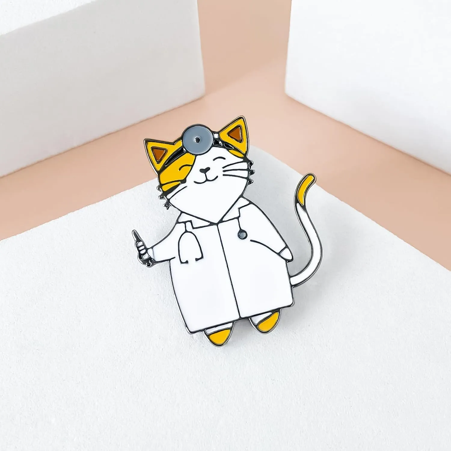 Doctor Nurse Cartoon Pin,Medical Enamel Brooch Jewelry for Nursing Student Backpack Lapel Badge Gifts
