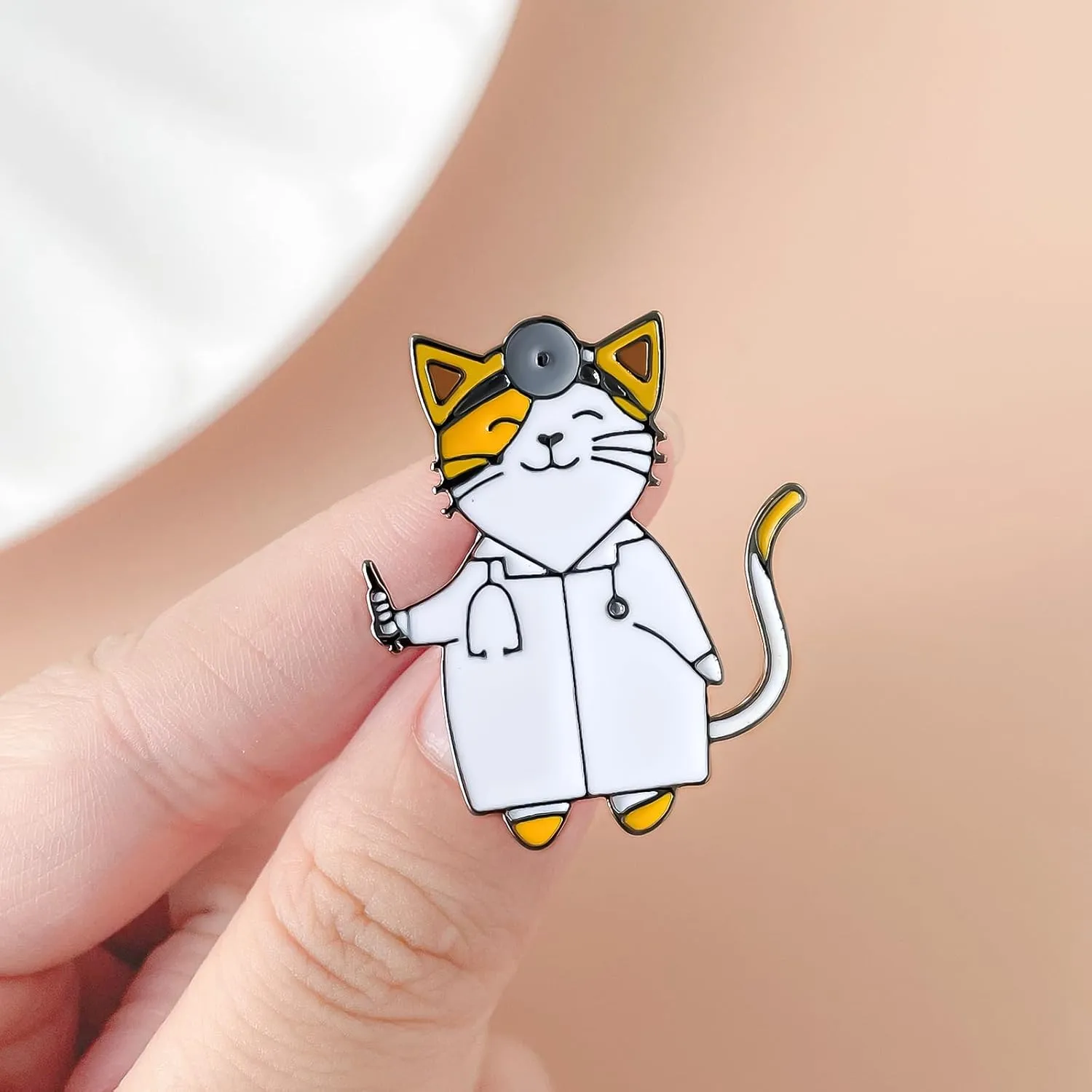 Doctor Nurse Cartoon Pin,Medical Enamel Brooch Jewelry for Nursing Student Backpack Lapel Badge Gifts