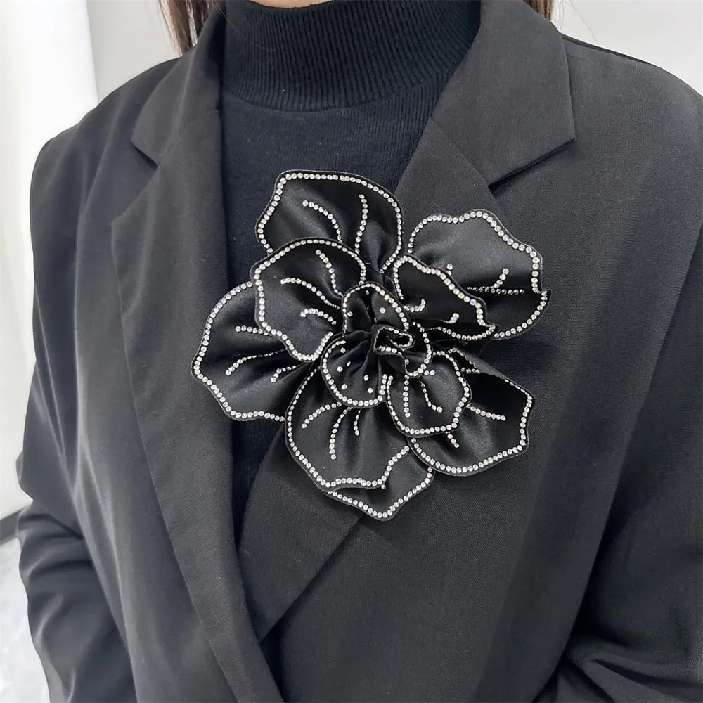 Fabric Rhinestone Flower Big Brooch Lapel Pins for Women Elegant Crystal Floral Brooches Pin for Dresses Suit Accessories Jewelry Boutonniere Corsage Wedding Party 5.5in