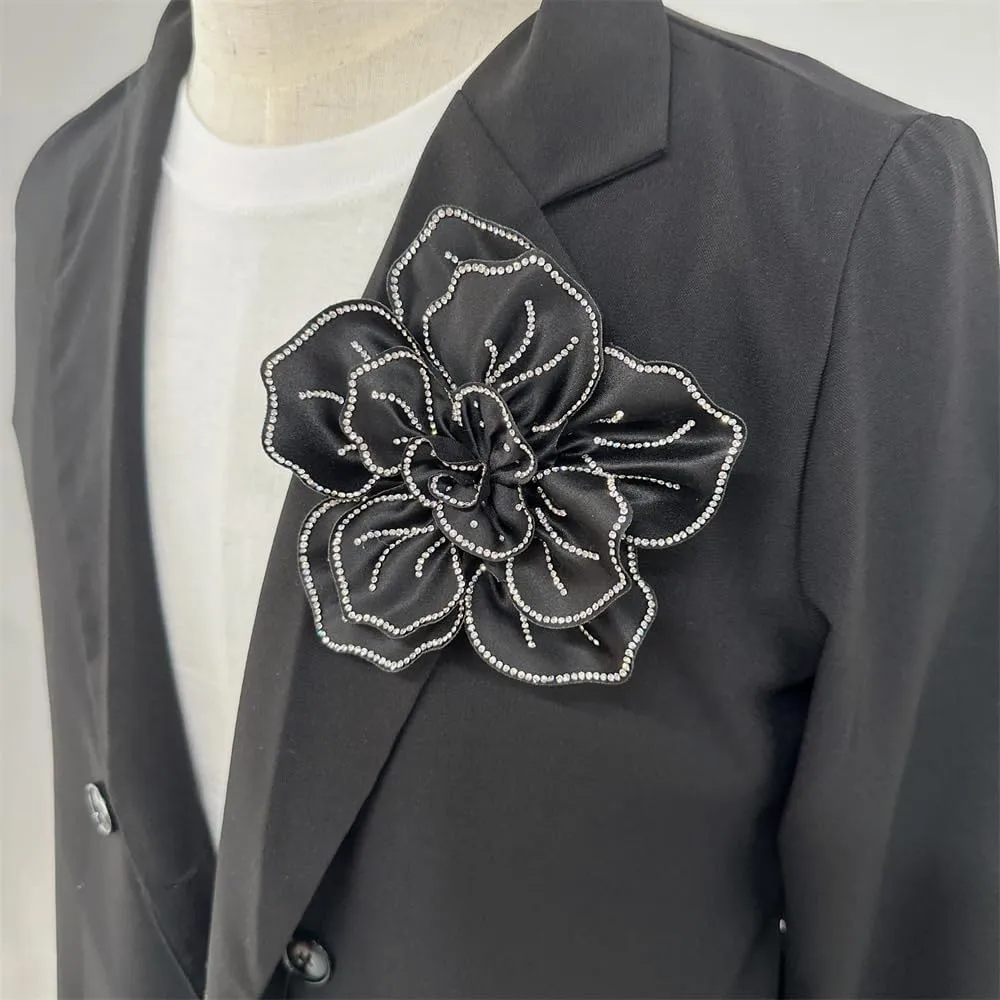 Fabric Rhinestone Flower Big Brooch Lapel Pins for Women Elegant Crystal Floral Brooches Pin for Dresses Suit Accessories Jewelry Boutonniere Corsage Wedding Party 5.5in