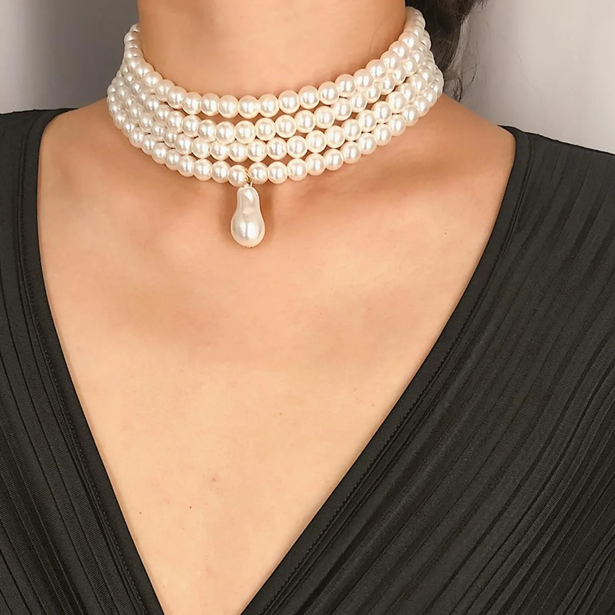Faux Pearl Choker Necklaces Boho 1920s Imitation Pearl Strand Necklace Vintage Chunky Layered Pearl Necklace Costume Jewelry