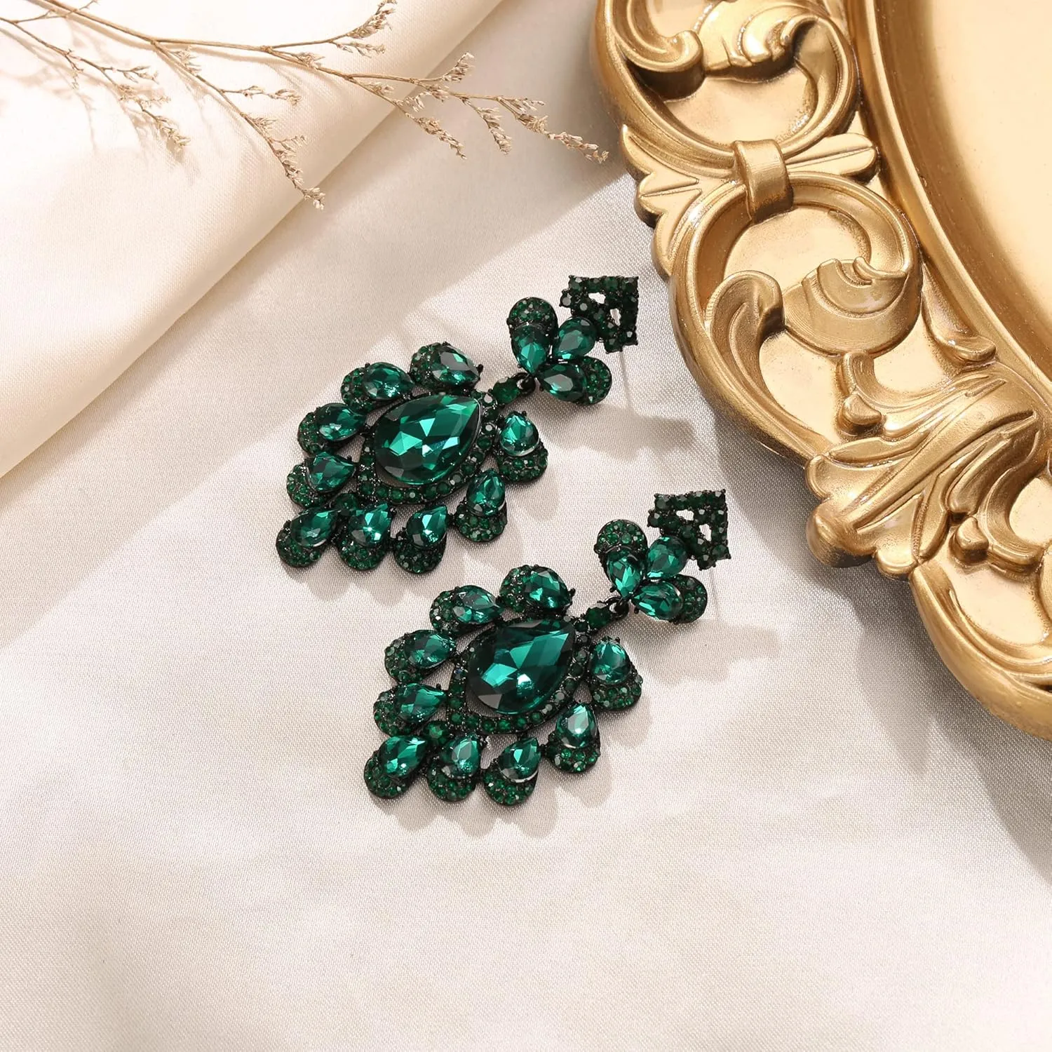 Flyonce Bridal Crystal Earrings for Wedding, Rhinestone Floral Drop Dangle Earring for Prom Cocktail Party