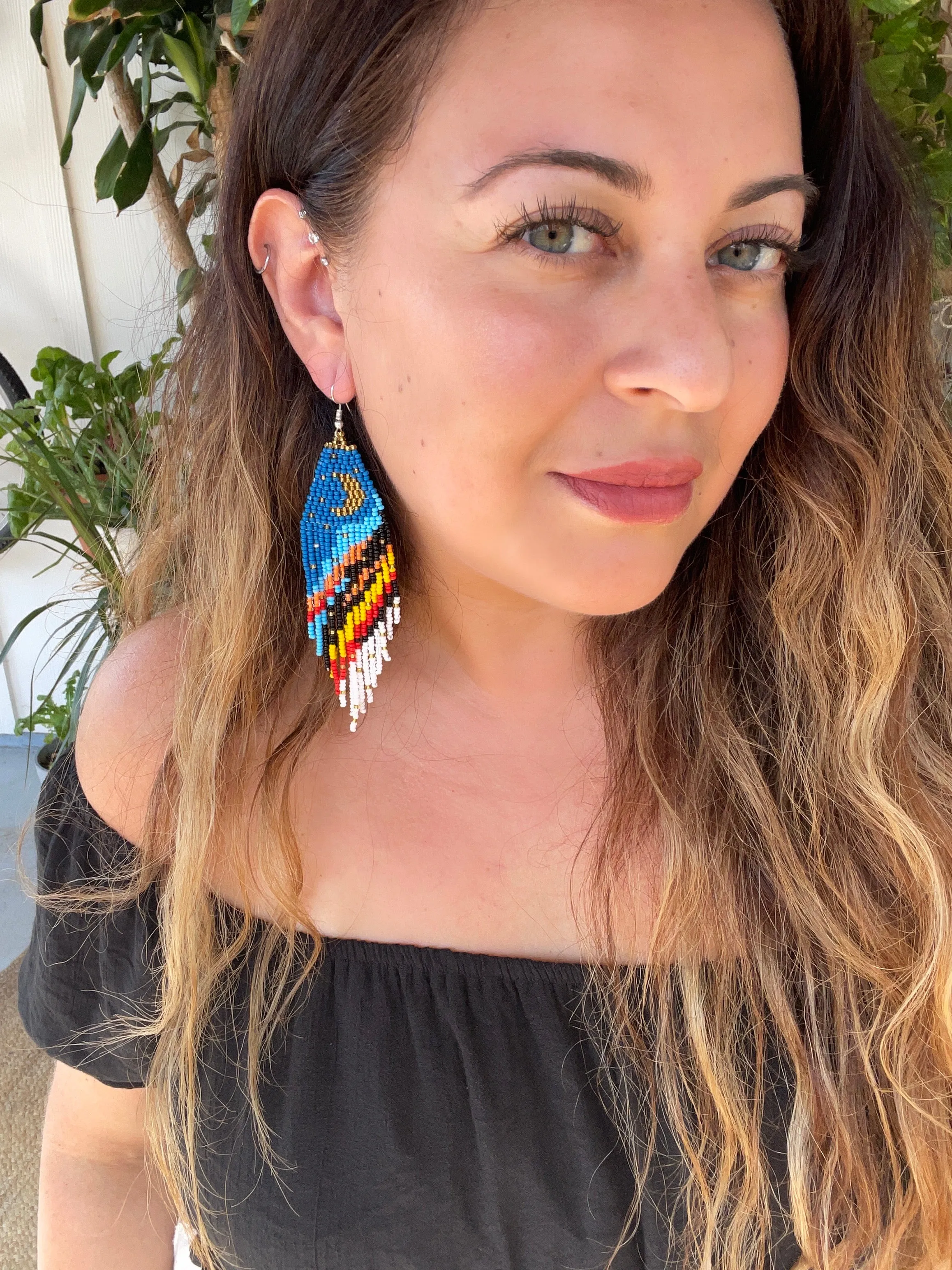 Fringe Beaded Moon earrings (blue)