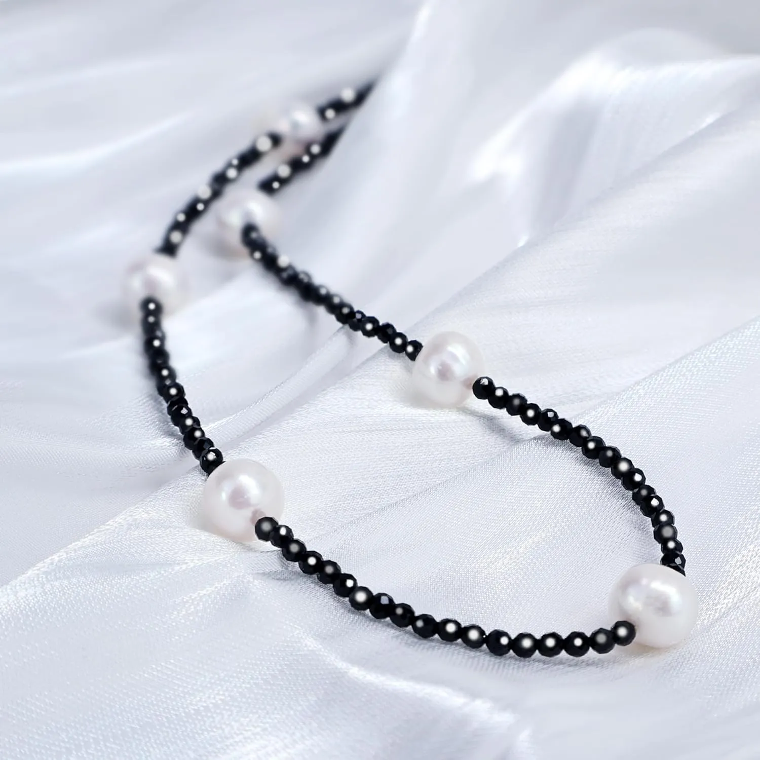 Genuin Real Freshwater Pearl Necklace,Black Peacock Pearl Choker Necklaces for Women,Hematite Gold/Silver Beaded Simple Pearl Necklace,Dainty Adjustable Pearl Jewelry Mother's Valentine Day Gifts