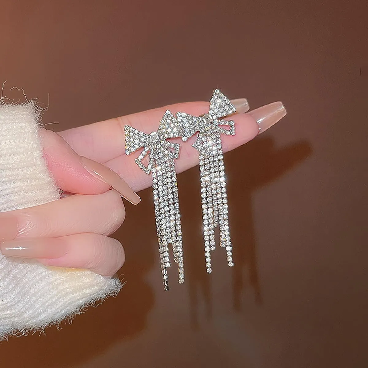 Gold Bow Earrings for Women Ribbon Bow Stud Earrings Sparkly Pearl Rhinestone Bowknot Earrings Crystal Long Tassel Chain Earrings Wedding Statement Jewelry Gifts