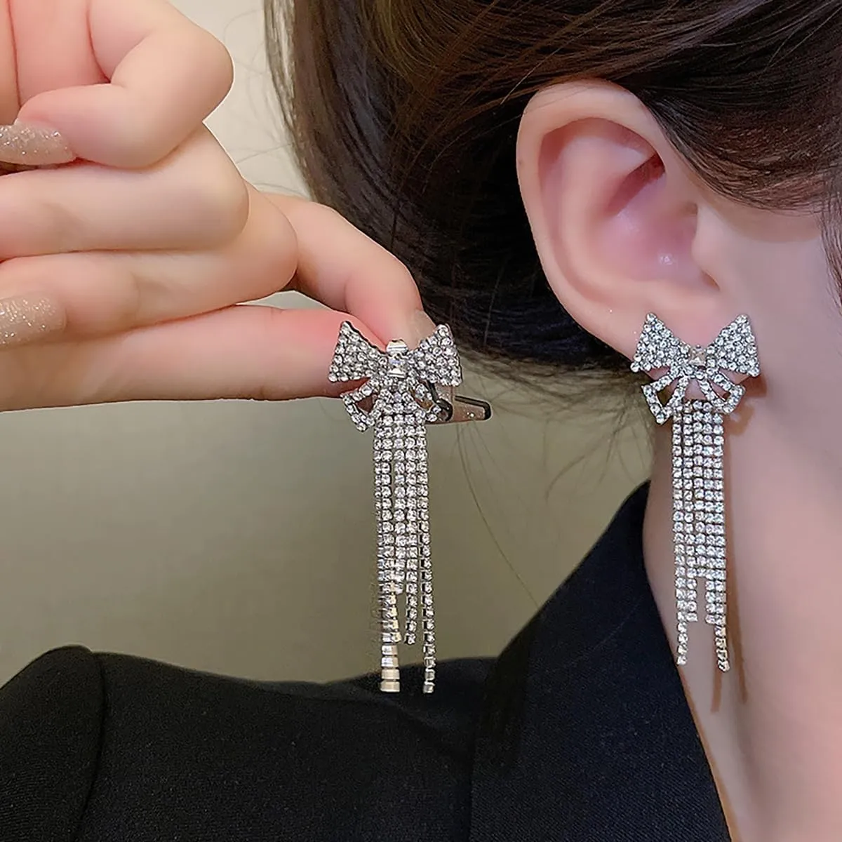 Gold Bow Earrings for Women Ribbon Bow Stud Earrings Sparkly Pearl Rhinestone Bowknot Earrings Crystal Long Tassel Chain Earrings Wedding Statement Jewelry Gifts