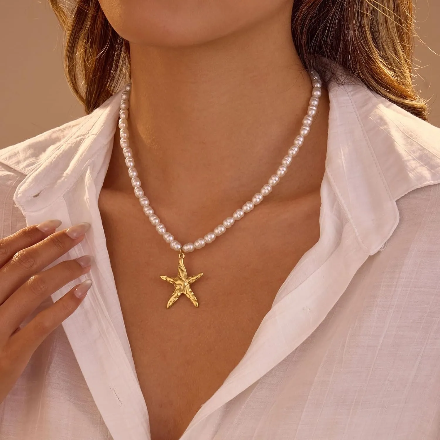 Gold Pearl Necklace for Women Trend Boho Starfish Shell Moon Sun Charm Pendant Pearl Choker Necklaces Summer Beach Jewelry for Women Gift