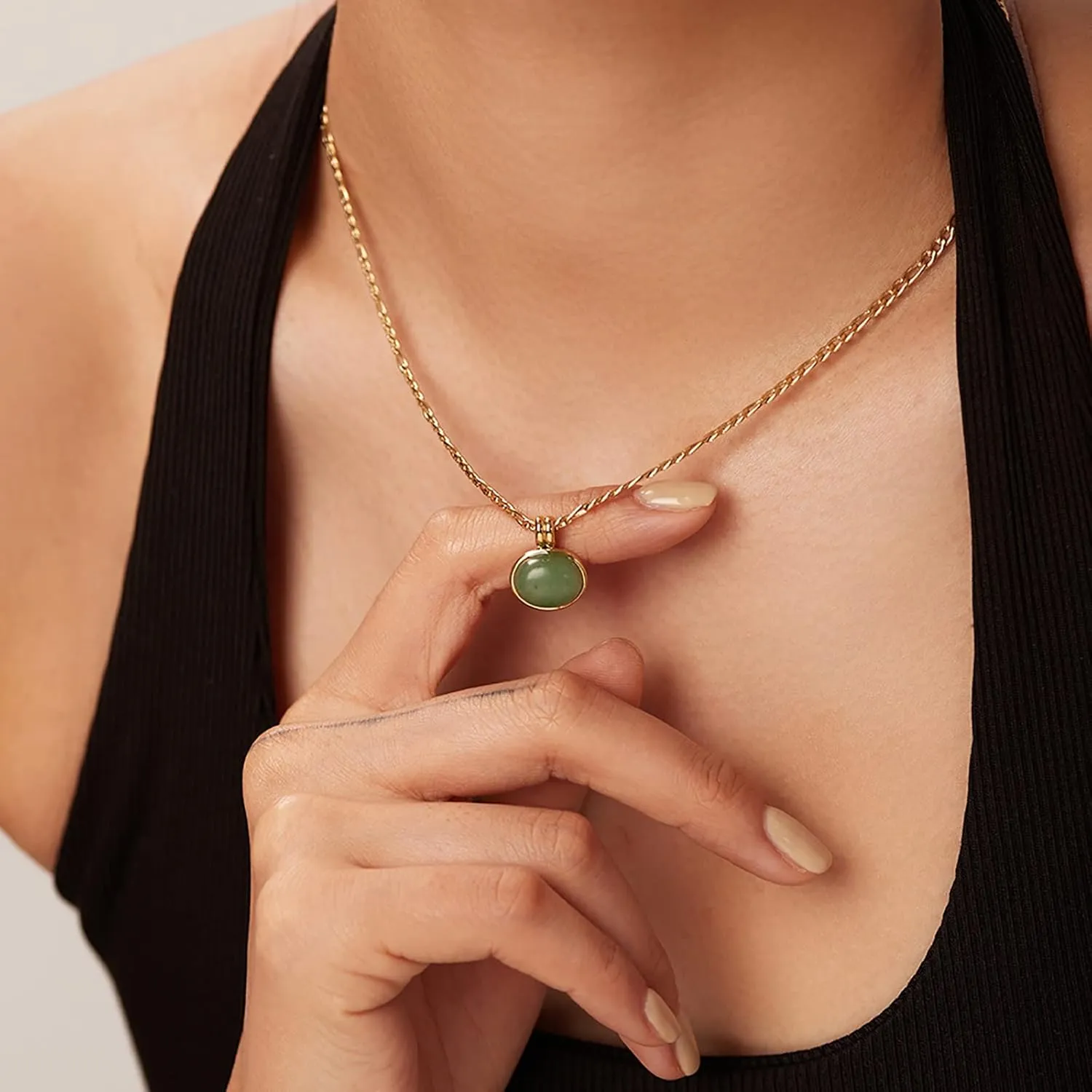 Green Aventurine Necklace for Women Healing Crystal Necklace Figaro Necklace Green Jade Necklaces for Women Mothers Day Gift, 14K Gold Plated, Adjustable