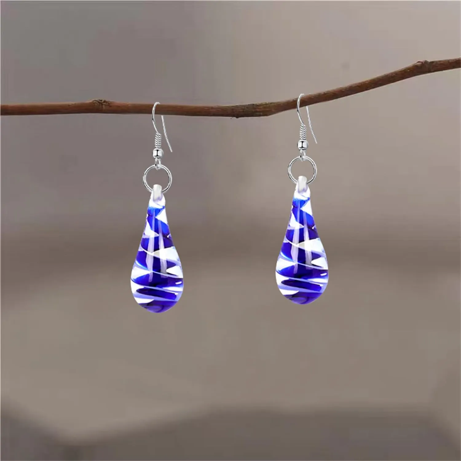 Handcrafted Italian Murano Style Glass Tornado Twirl Fashion Dangle Earrings Irregular Glass Spiral Dangle Drop Earrings for Women Jewelry Gift