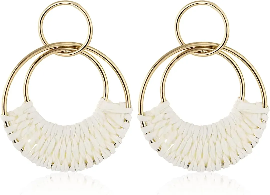 Handmade Raffia Hoop Earrings Statement Tropical Bohemian Straw Dangle Earrings Natural Rattan Vacation Style Round Earrings for Women Summer Beach Party Essential Jewelry