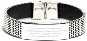 Here's a present to commemorate our spectral odyssey,Birthday Gifts,Funny Friendship Gifts,Gift Idea for Sister Birthday,Female Best Friend, BFF, Soul Sister,stainless bracelet