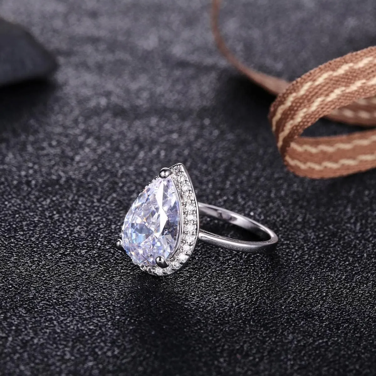 LAZLUVU 4.85 CT Pear Shaped Engagement Rings for Women Cubic Zirconia Wedding Ring Promise Ring Jewelry Gift Size 5-10