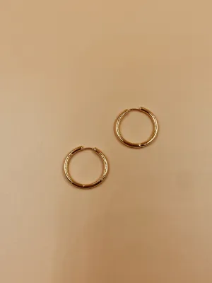 Medium Salma Hoops