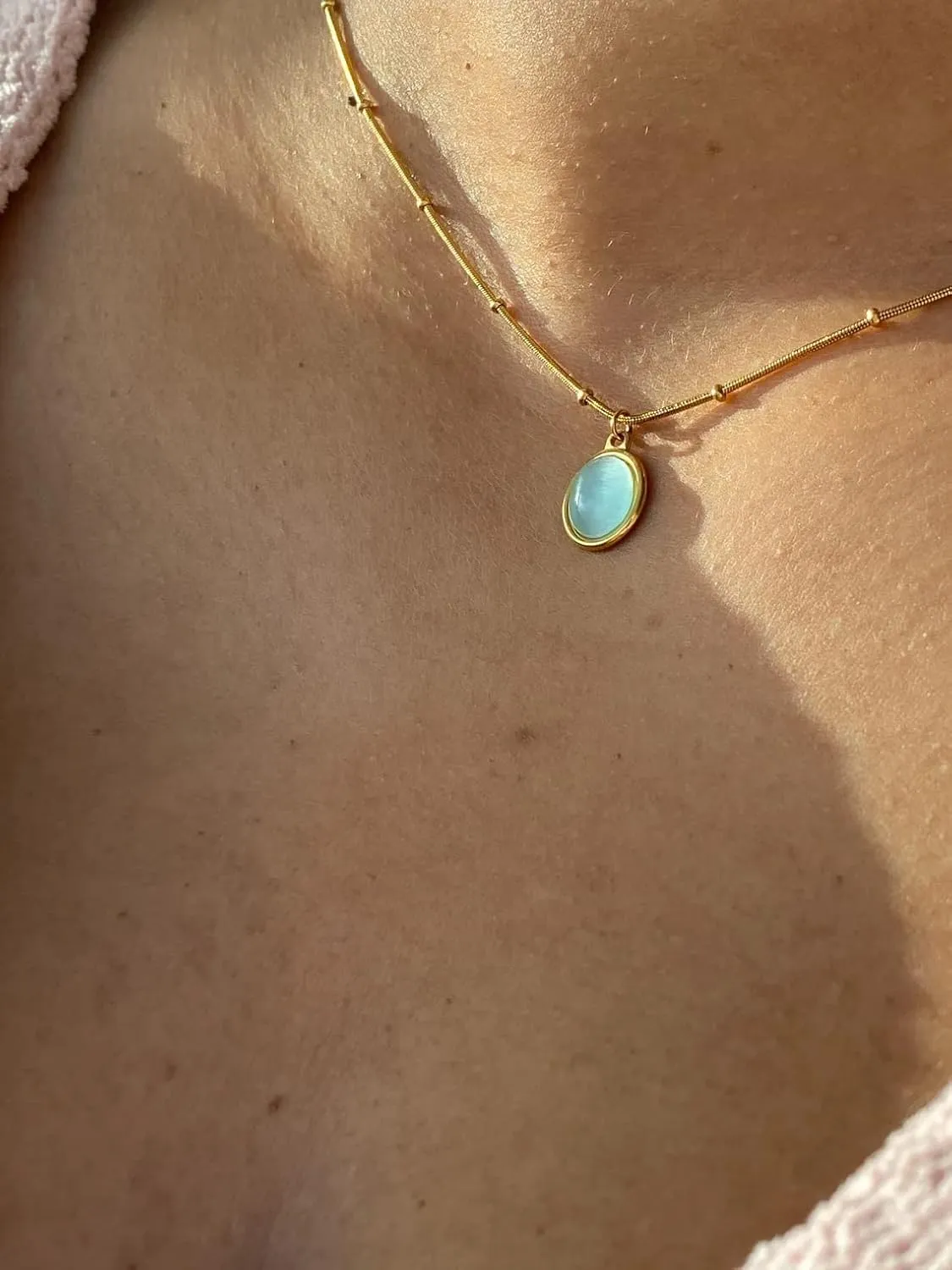Natural Green Aventurine Stone Pendant Necklace for Women Dainty 18K Plated Gold Chain Choker Necklace,Layered Necklace,Jewelry Set Non Tarnish