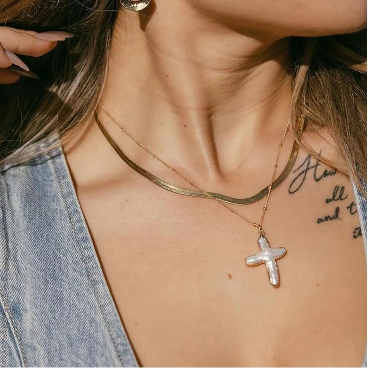 Pearl Cross Necklace for Women Baroque Pearl Necklaces Chunky Pearl Cross Necklace Gold Chunky Cross Pendant Necklace