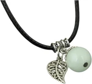 Pendant Necklace Glow in The Dark Necklace Personalized Charm Luminous Stone Necklace PU Leather Necklace for Family Members