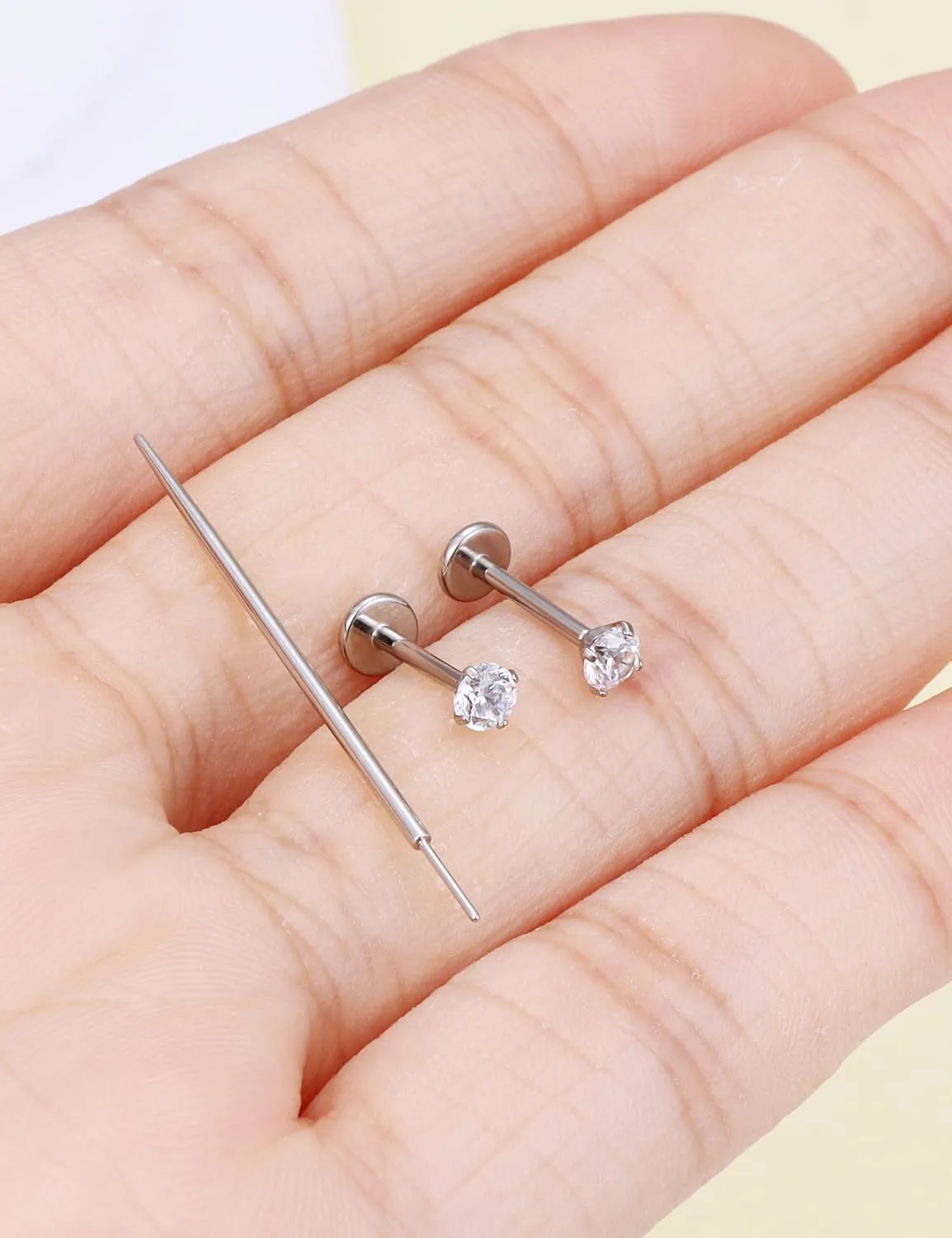 Prjndjw Threadless Nose Rings Stud 20G 18G 16G Flat Back Nose Stud Titanium Push In Nose Rings Cubic Zirconia Hypoallergenic Nose Piercings Lip Medusa Tragus Studs Earrings Piercing Taper