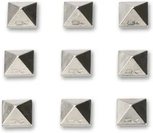 Pyramid Studs Snowboard Stomp Pad