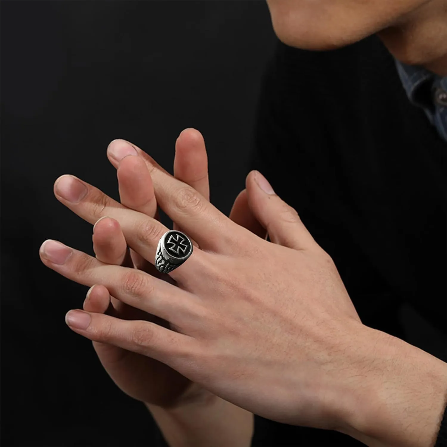Silver Cross Ring for Men S925 Sterling Silver Punk Biker Christian Men's Ring Customized Signet Faith Cross Ring Jewelry for Men Boyfriend Husband Father Religious Amulet Gift Size 4 to 16