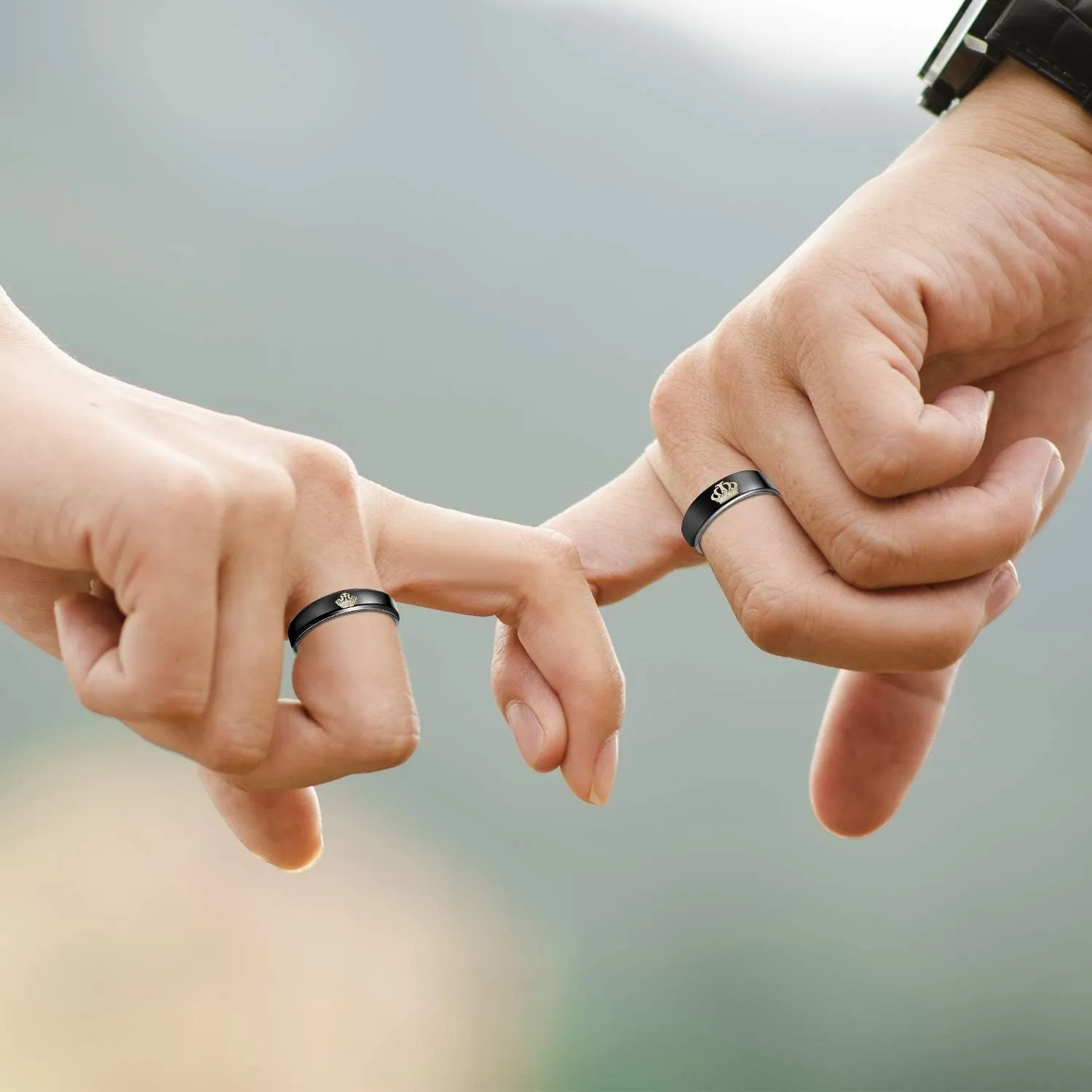 Titanium Her King His Queen Rings for Couple Wedding Bands His and Hers Matching Set Promise Engagemnt Rings for Men Women Black Comfort Fit