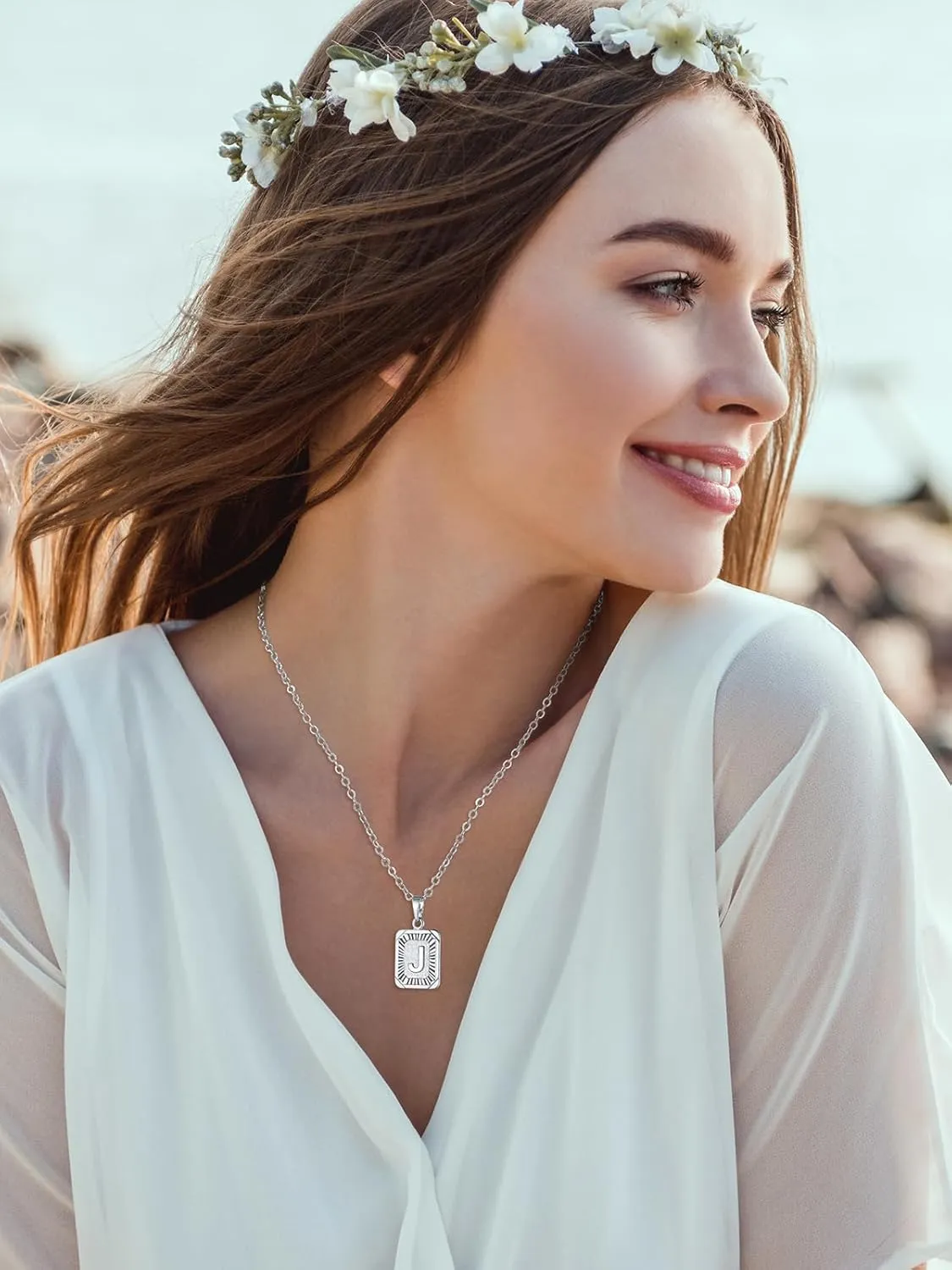 U7 Monogram Necklace A-Z 26 Letters Pendants 18K Gold/Platinum Plated Square Capital Initial Necklaces for Women Men, Resizable Chain 20"-22"