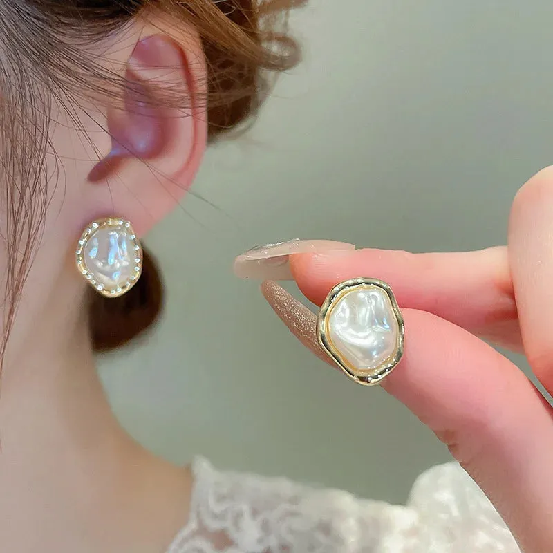 VAIGE Artistic Geometric Metal Baroque Pearl Stud Earrings in Classic White and Silver