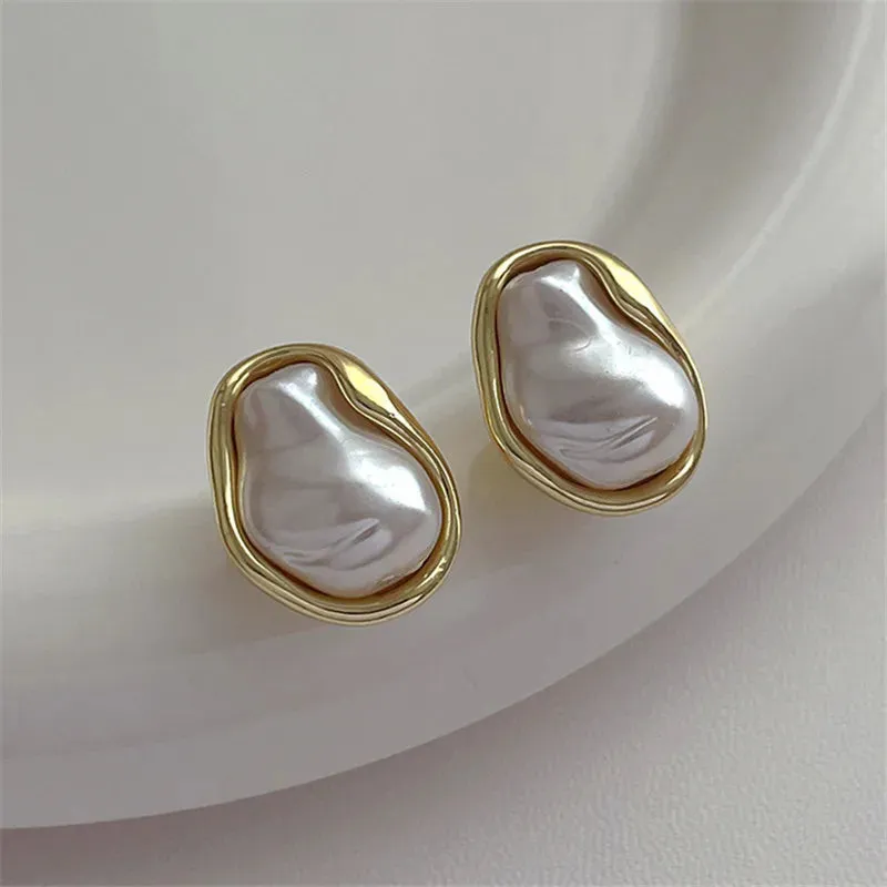 VAIGE Artistic Geometric Metal Baroque Pearl Stud Earrings in Classic White and Silver