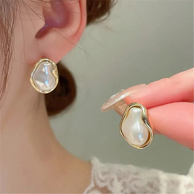 VAIGE Artistic Geometric Metal Baroque Pearl Stud Earrings in Classic White and Silver